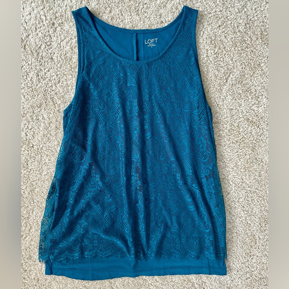 • loft lace tank •